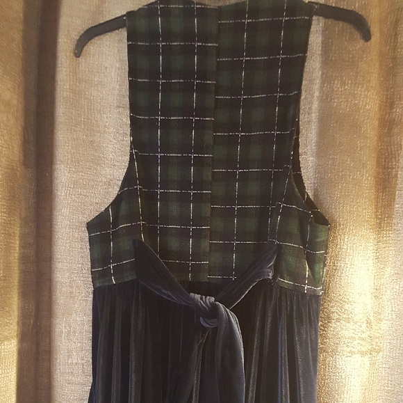 Jumper - Picture 5 of 6